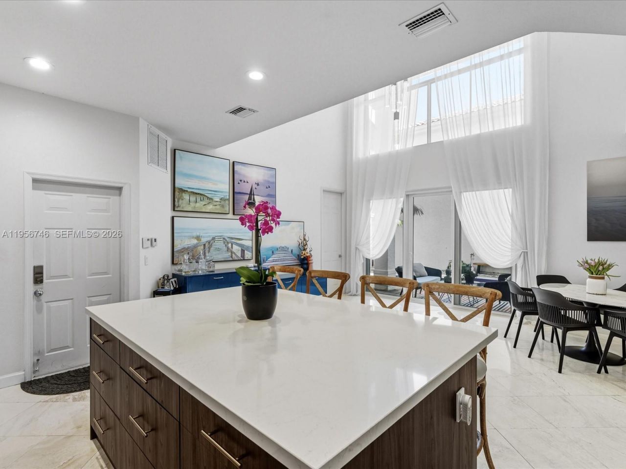 3960 194th Trl , Sunny Isles Beach, FL 33160 Photo