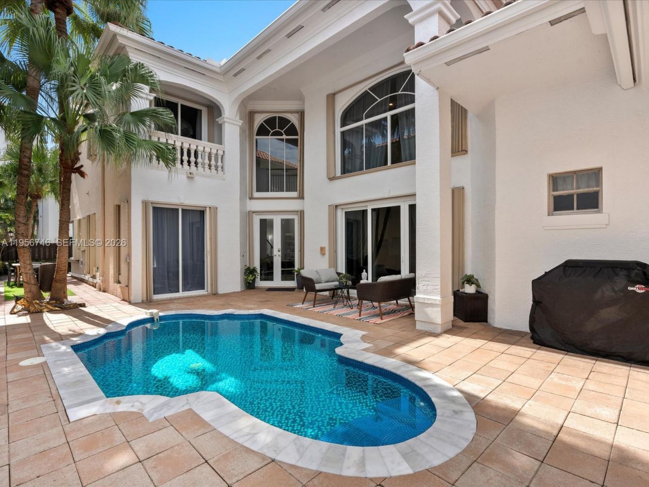 3960 194th Trl , Sunny Isles Beach, FL 33160 Photo