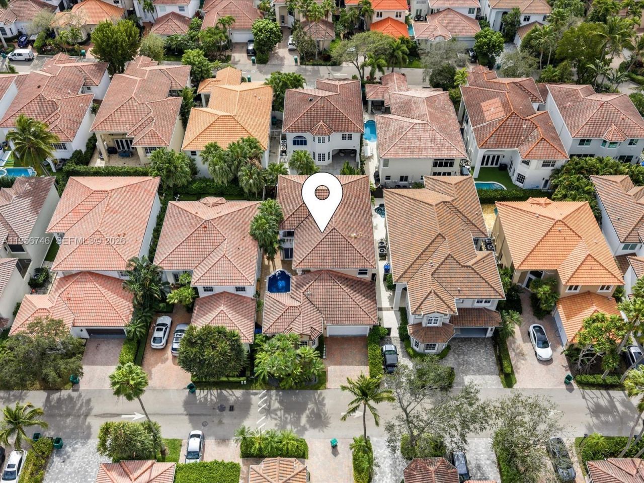 3960 194th Trl , Sunny Isles Beach, FL 33160 Photo