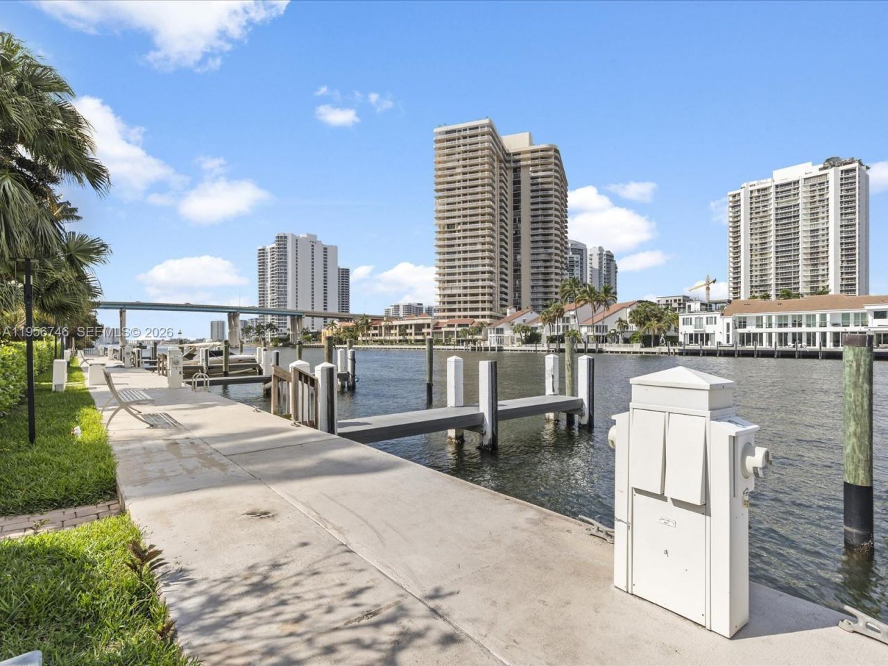 3960 194th Trl , Sunny Isles Beach, FL 33160 Photo