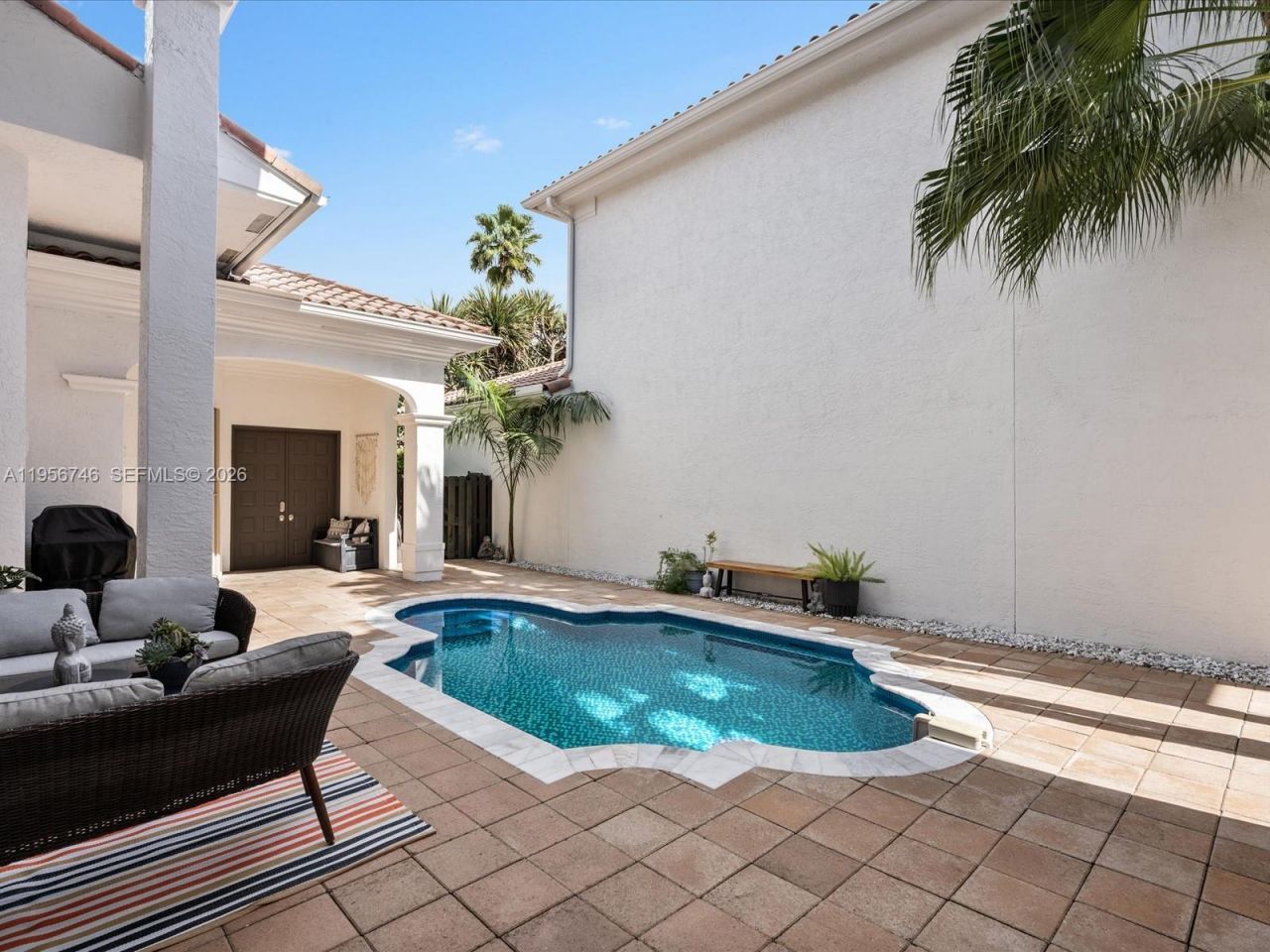 3960 194th Trl , Sunny Isles Beach, FL 33160 Photo