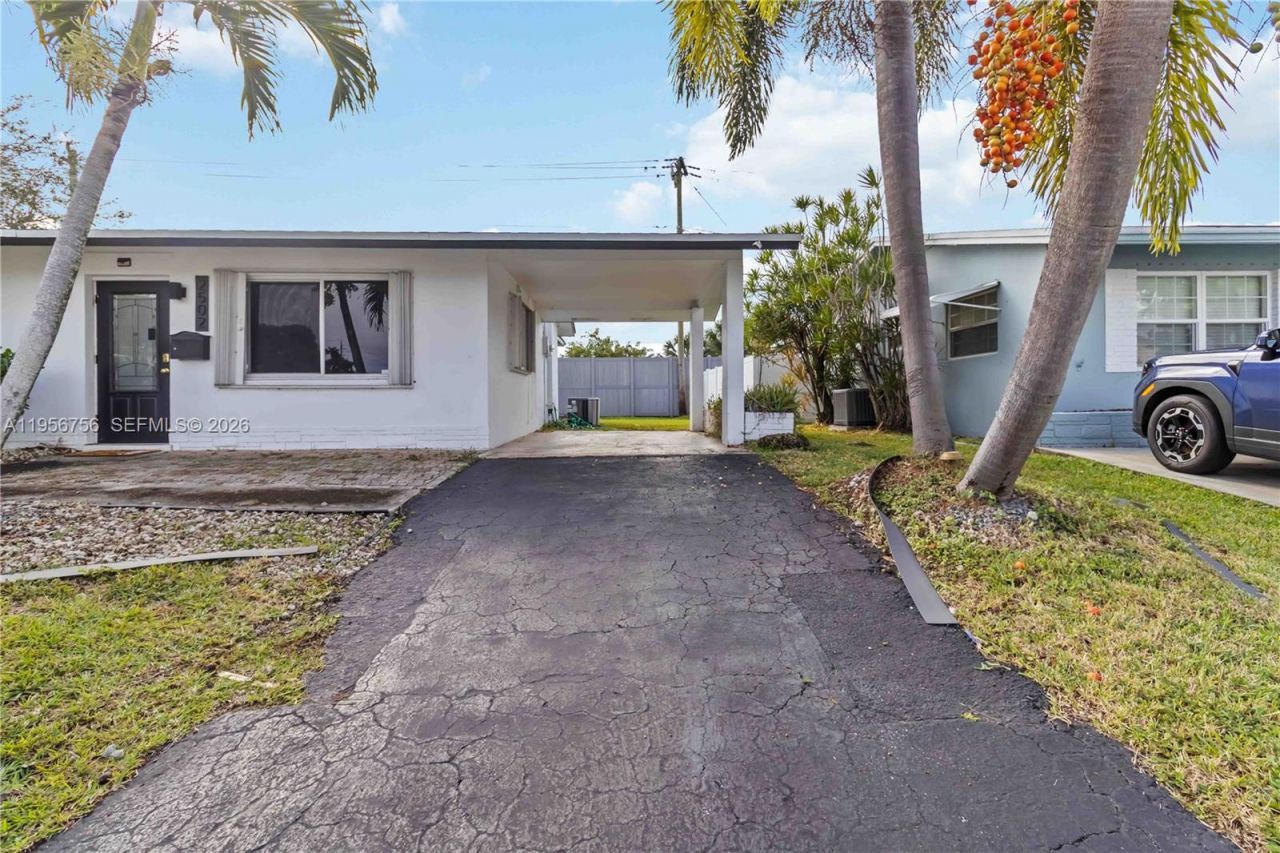 2502 NW 48th St, Tamarac, FL 33309 Photo