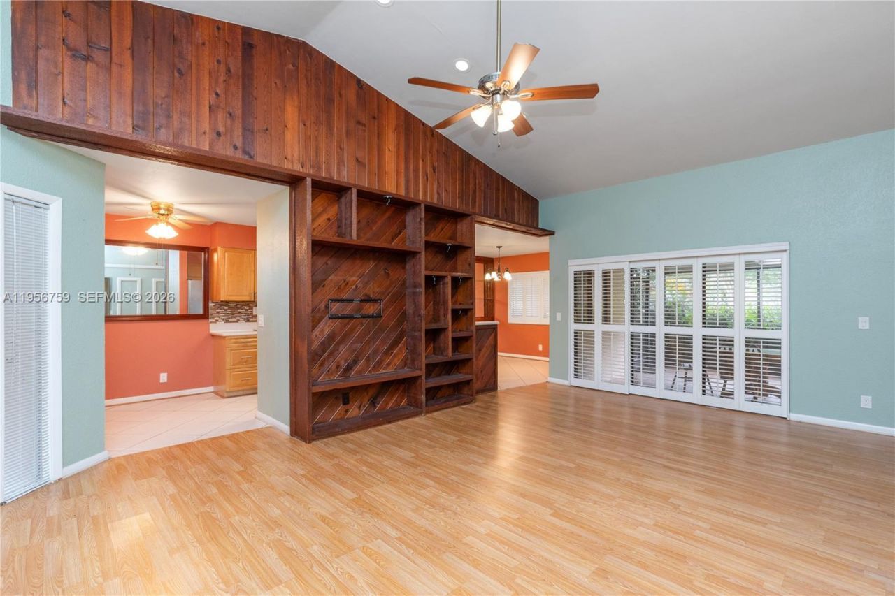 9360 S Chelsea Dr S, Plantation, FL 33324 Photo