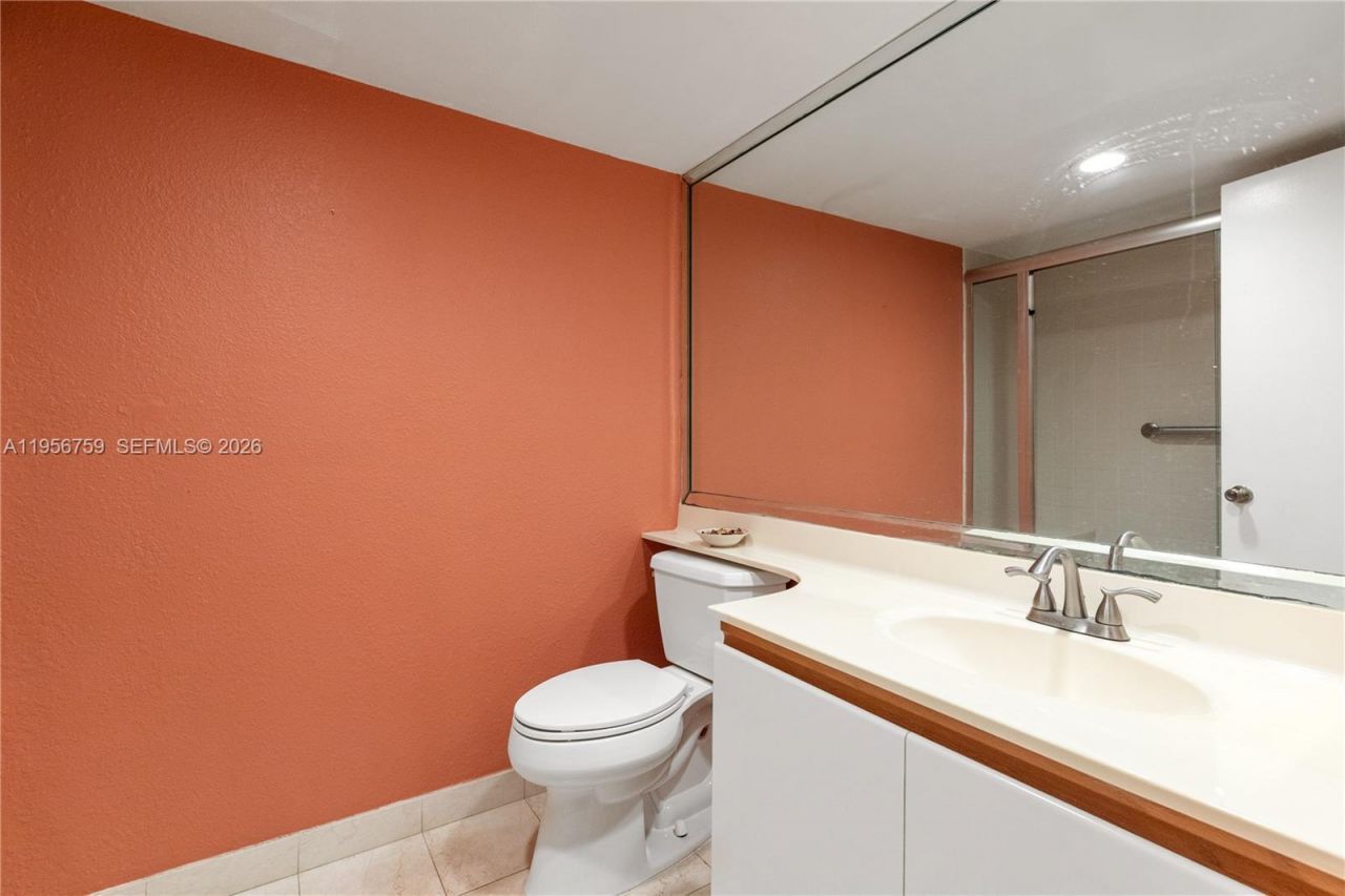 9360 S Chelsea Dr S, Plantation, FL 33324 Photo