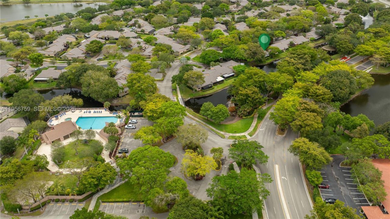 9360 S Chelsea Dr S, Plantation, FL 33324 Photo