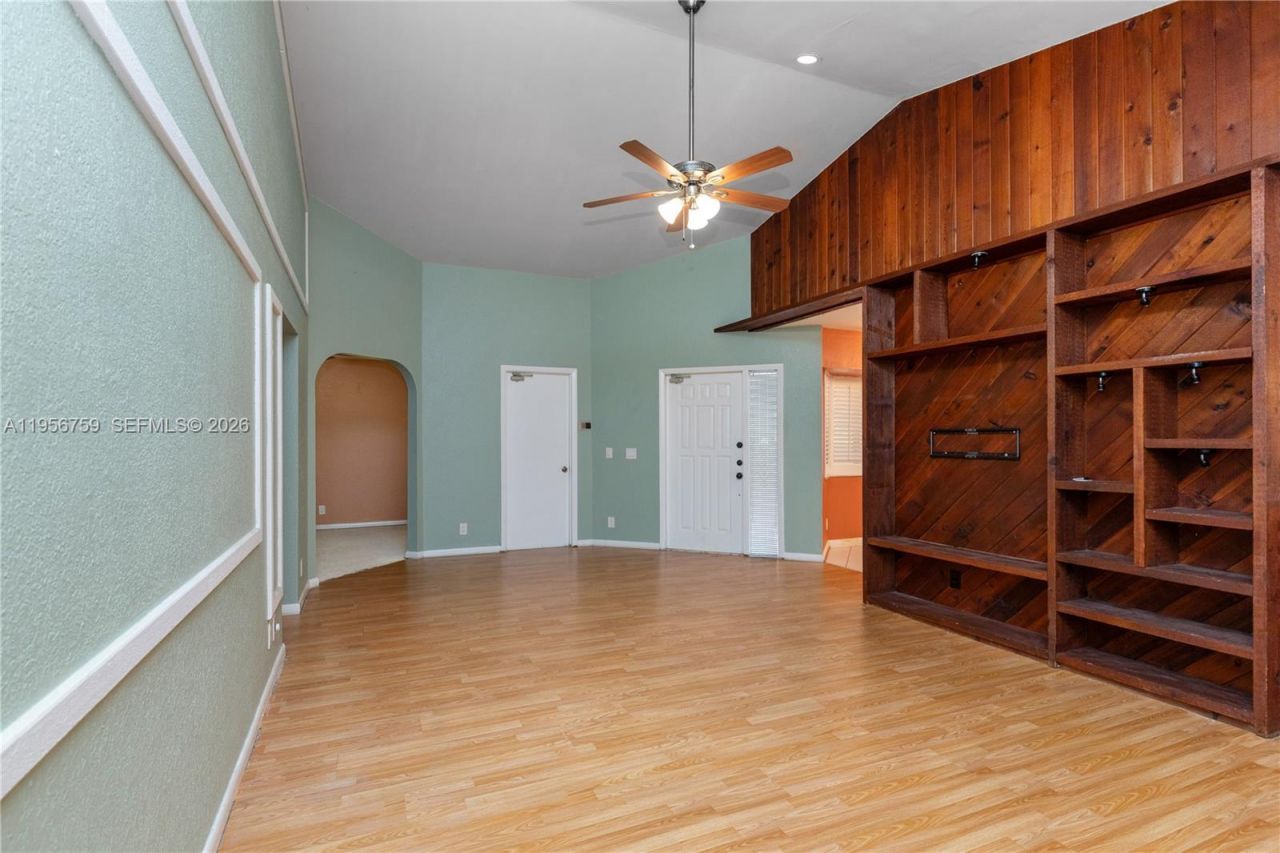 9360 S Chelsea Dr S, Plantation, FL 33324 Photo