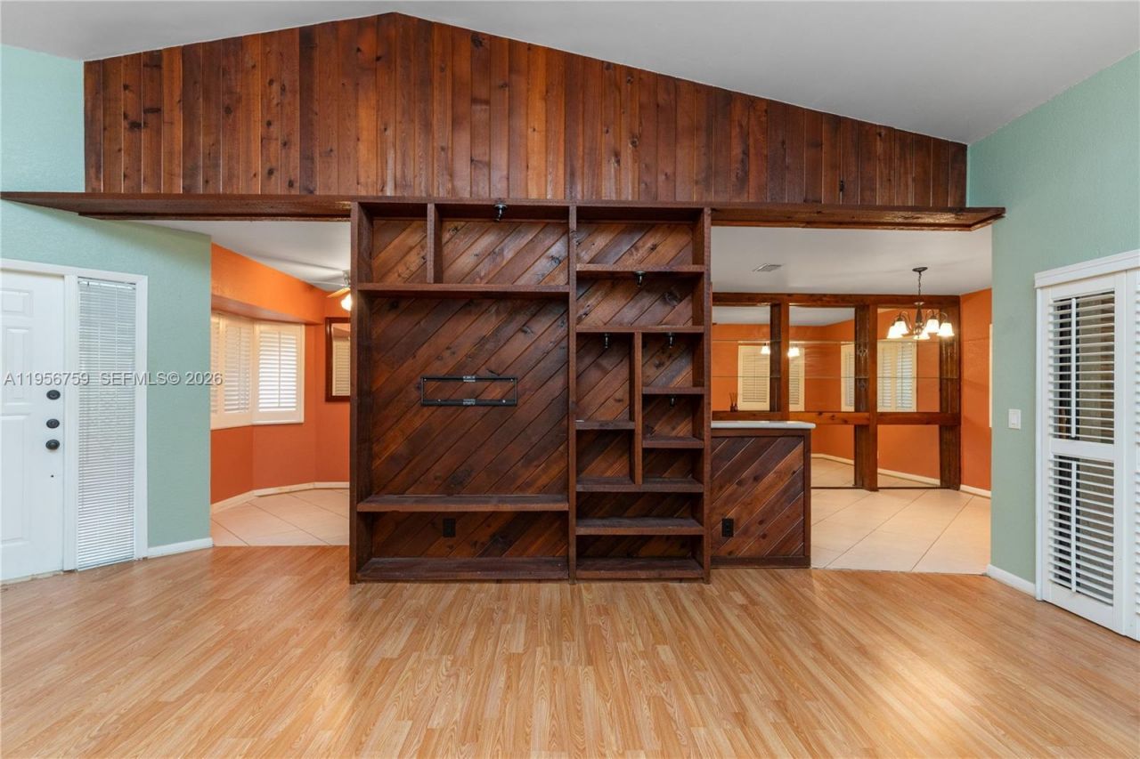 9360 S Chelsea Dr S, Plantation, FL 33324 Photo