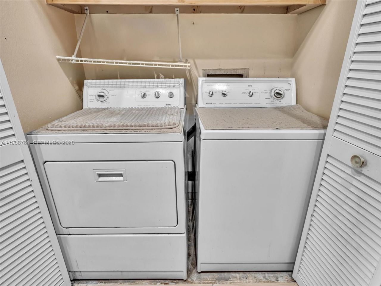 2350 Elm Ct, Pembroke Pines, FL 33026 Photo