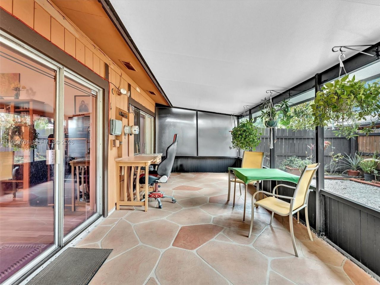 2350 Elm Ct, Pembroke Pines, FL 33026 Photo