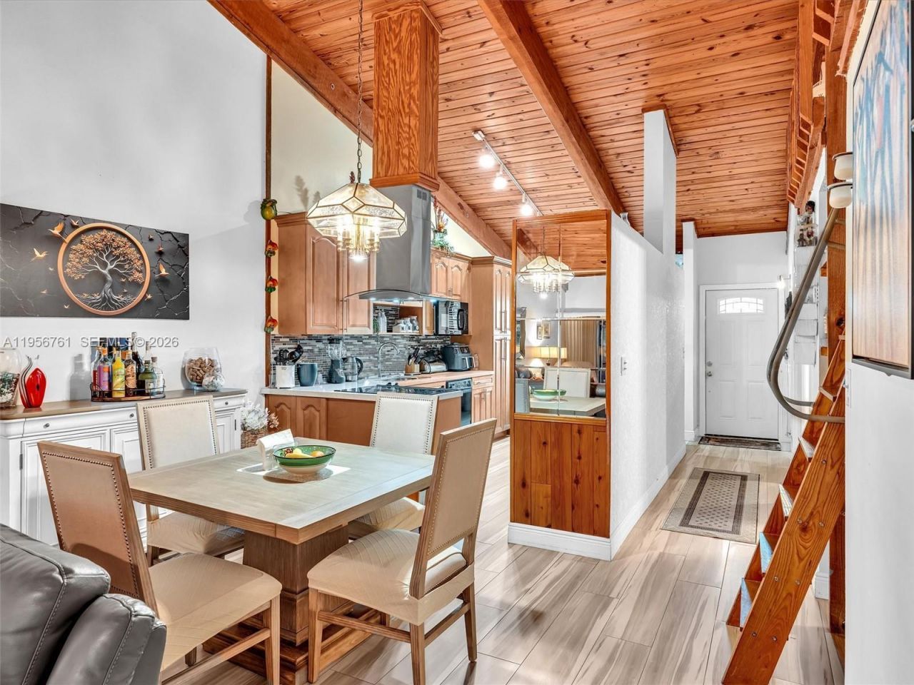 2350 Elm Ct, Pembroke Pines, FL 33026 Photo