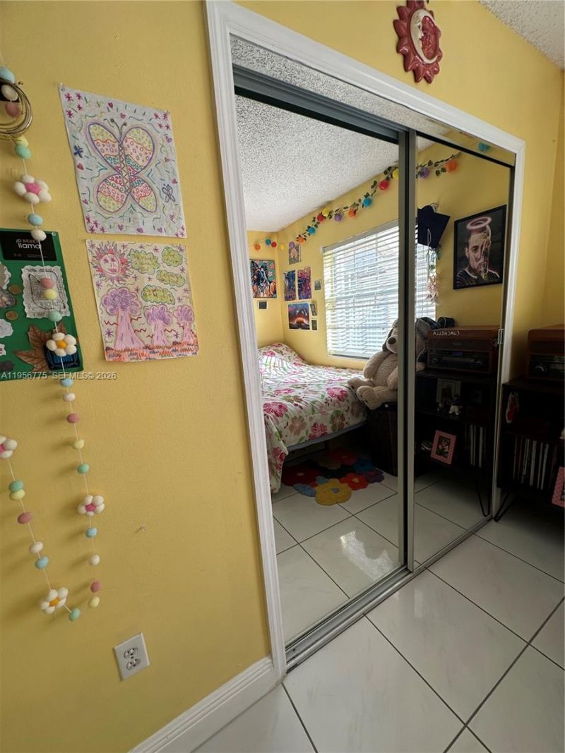 15421 SW 95th Ln, Miami, FL 33196 Photo