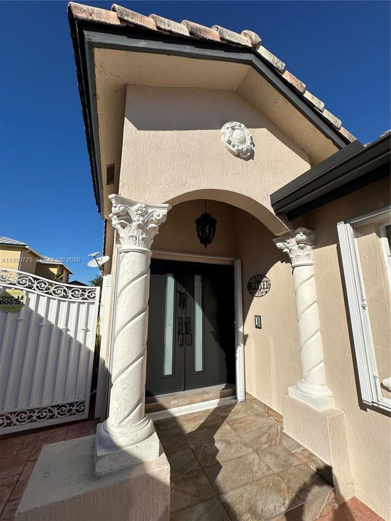 15421 SW 95th Ln, Miami, FL 33196 Photo