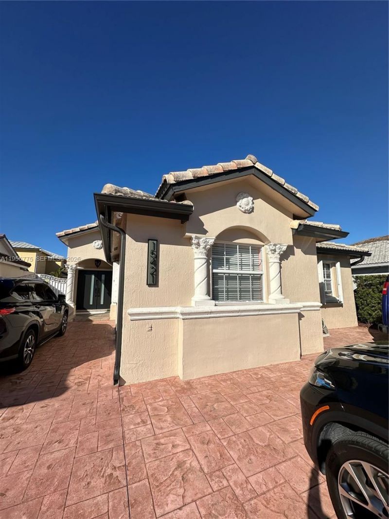 15421 SW 95th Ln, Miami, FL 33196 Photo