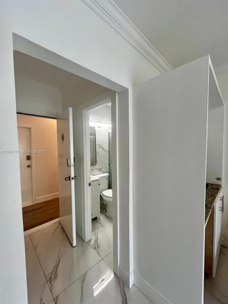 1455 Michigan Ave, Unit 16, Miami Beach, FL 33139 Photo