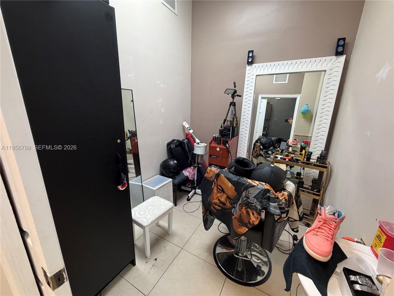 18505 NW 75th Pl, Hialeah, FL 33015 Photo