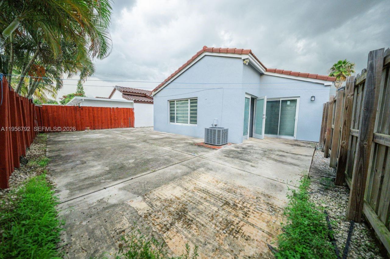 17404 SW 142nd Pl , Miami, FL 33177 Photo