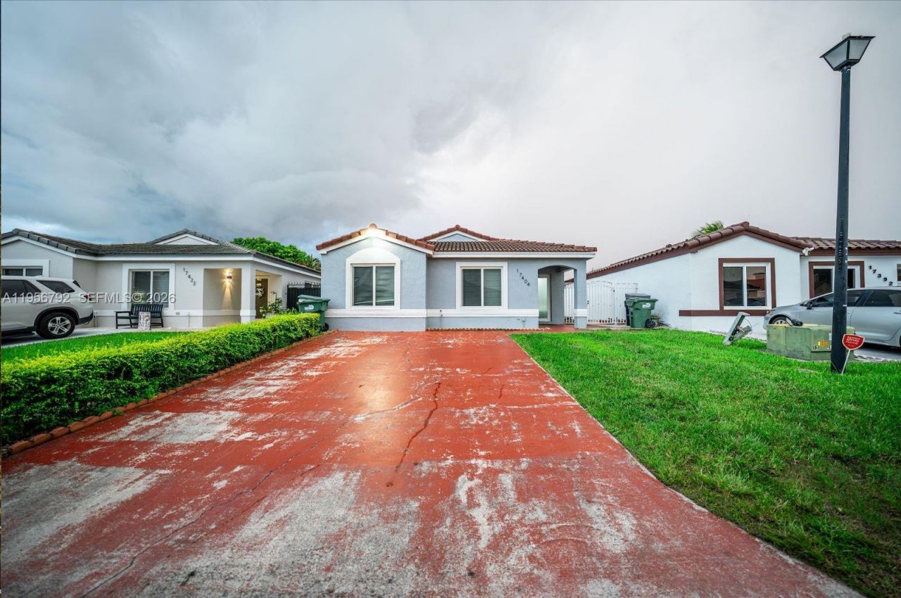 17404 SW 142nd Pl , Miami, FL 33177 Photo
