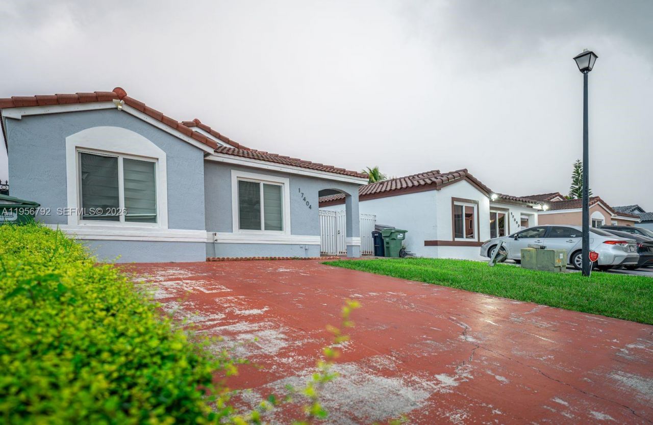 17404 SW 142nd Pl , Miami, FL 33177 Photo