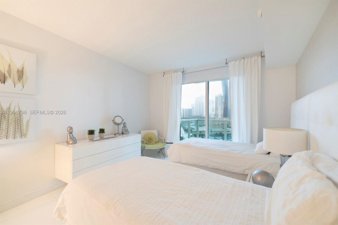 200 Sunny Isles Blvd , Unit 2-1101, Sunny Isles Beach, FL 33160 Photo