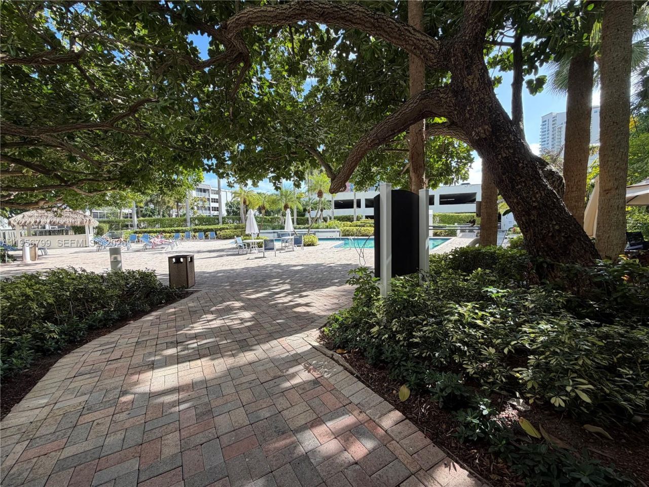 3300 NE 192nd St, Unit 1008, Aventura, FL 33180 Photo