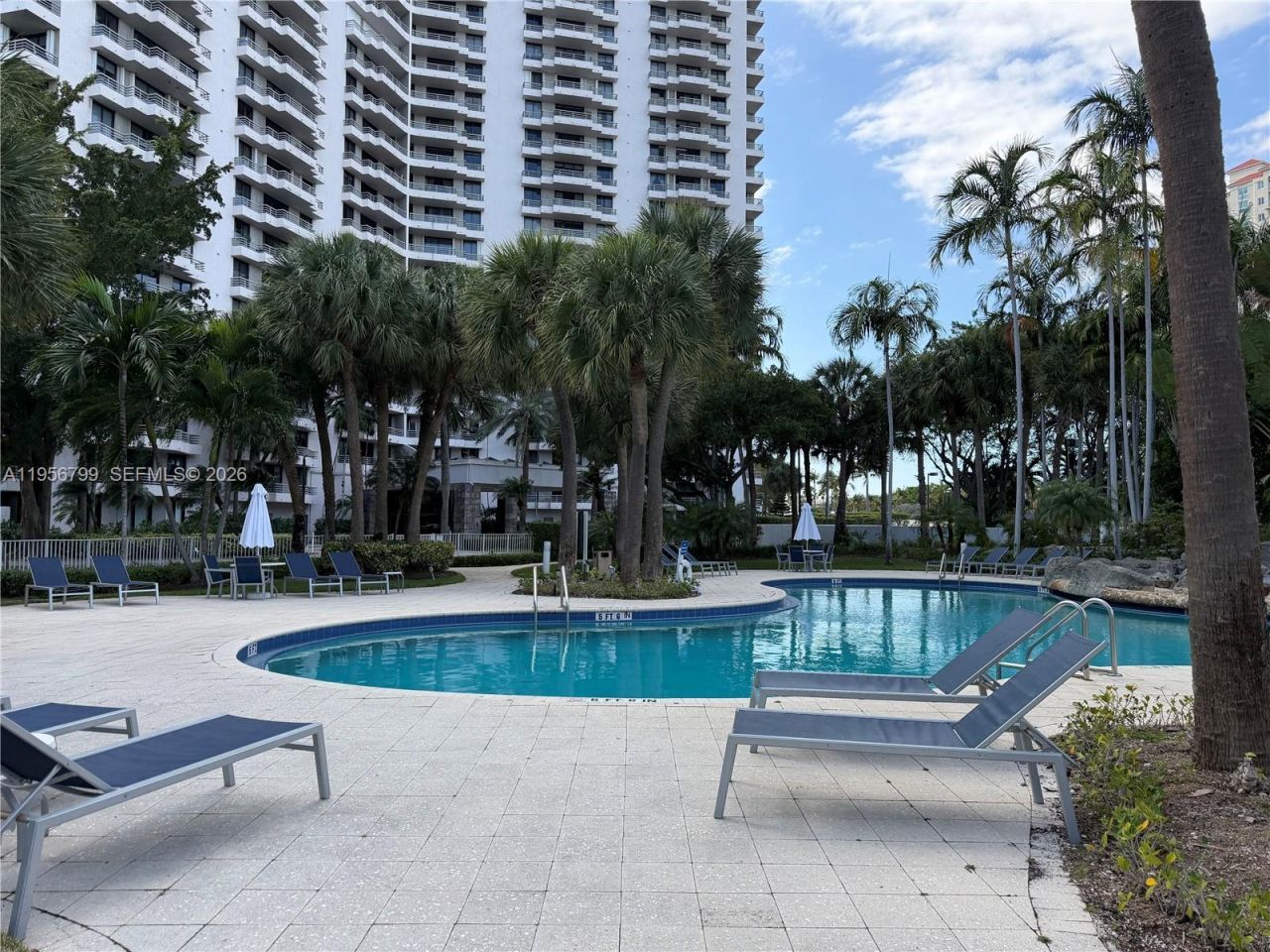 3300 NE 192nd St, Unit 1008, Aventura, FL 33180 Photo