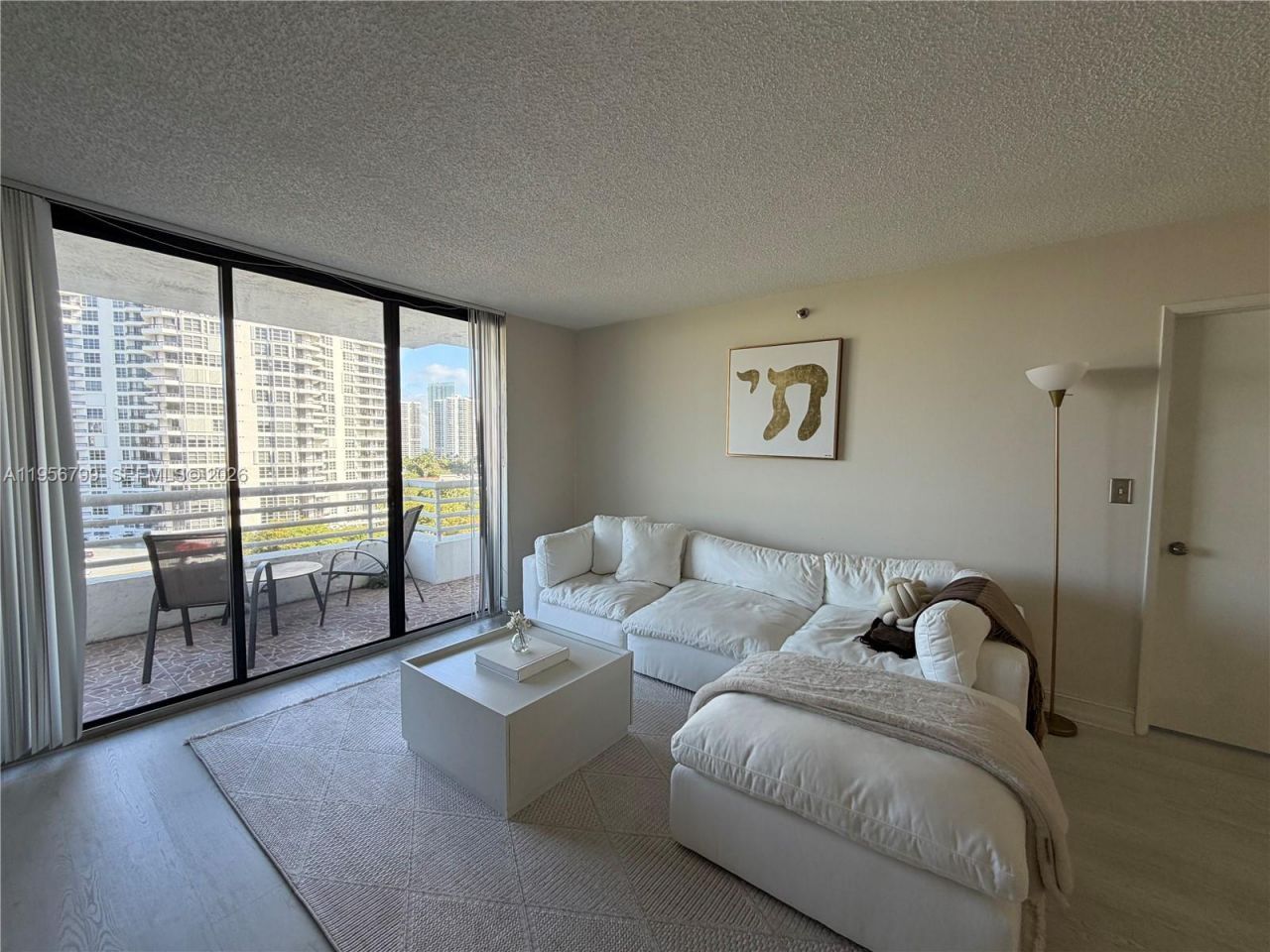 3300 NE 192nd St, Unit 1008, Aventura, FL 33180 Photo