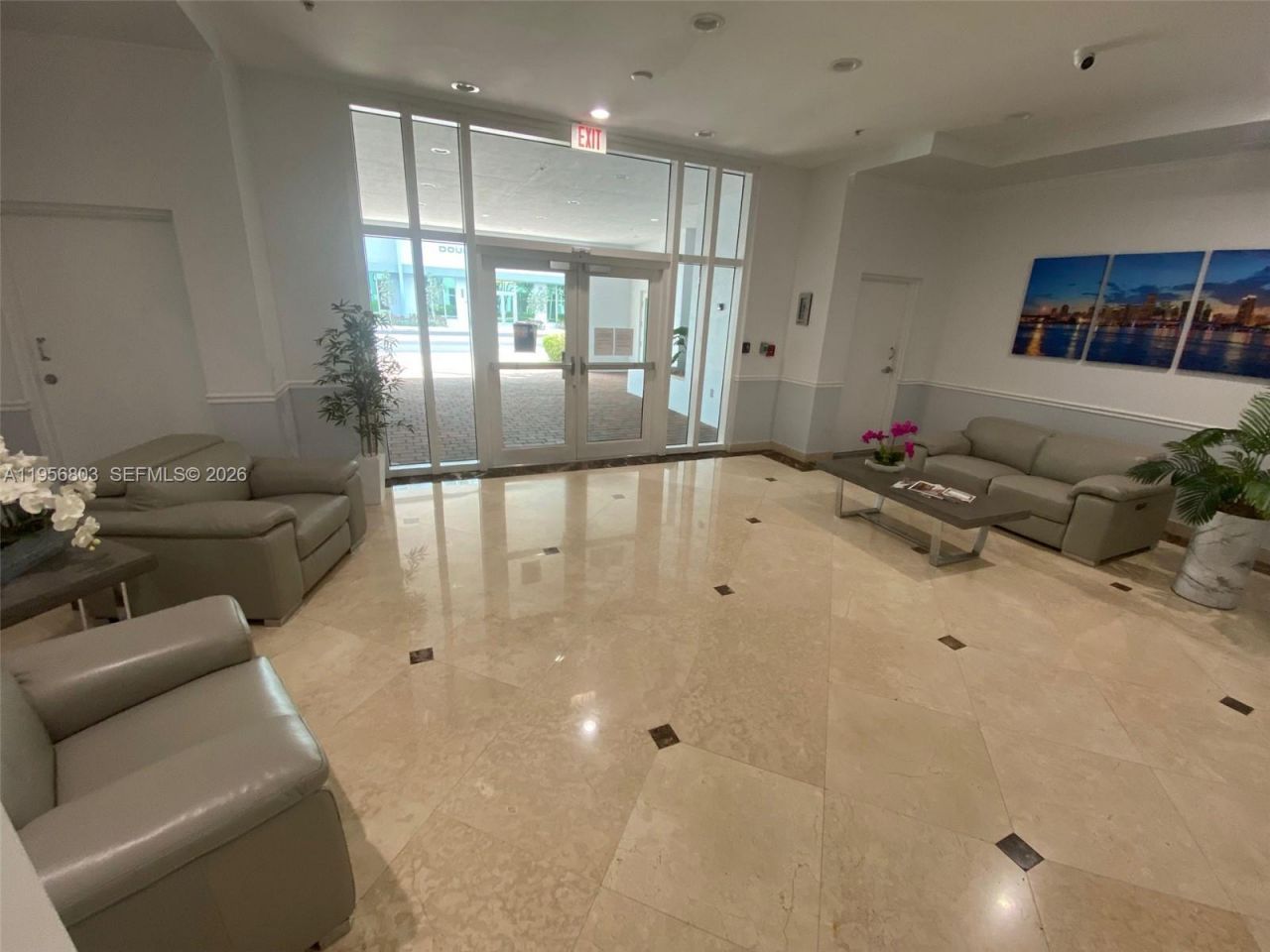 60 NW 37th Ave, Unit 602, Miami, FL 33125 Photo