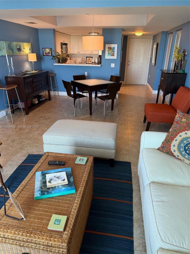 60 NW 37th Ave, Unit 602, Miami, FL 33125 Photo