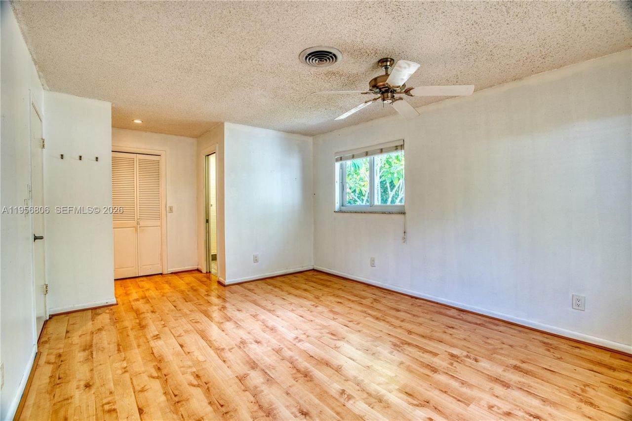 123 S Sewalls Point Rd, Sewalls Point, FL 34996 Photo