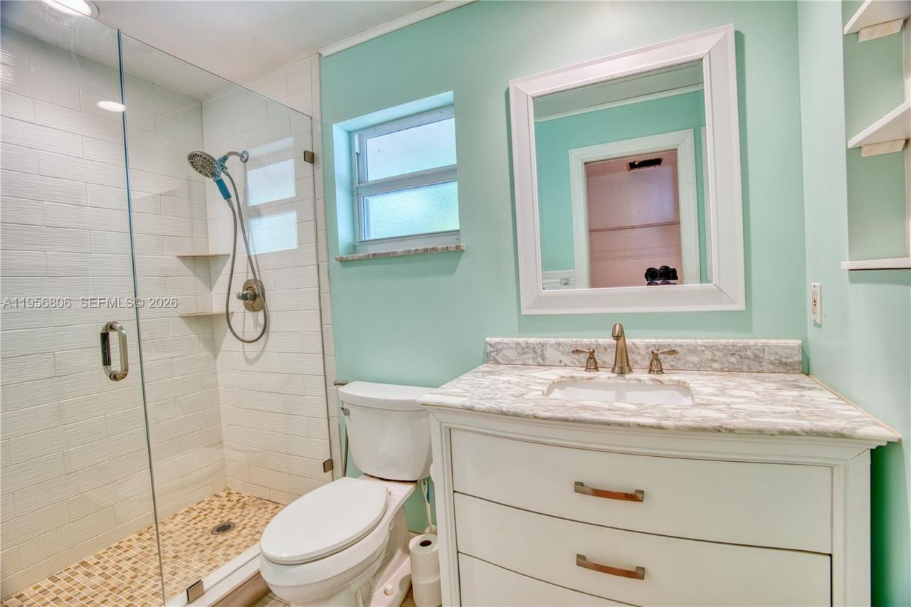 123 S Sewalls Point Rd, Sewalls Point, FL 34996 Photo