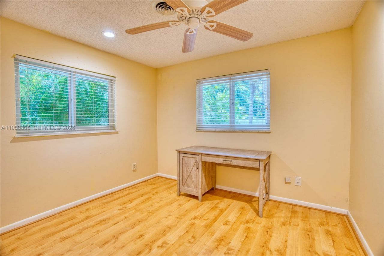 123 S Sewalls Point Rd, Sewalls Point, FL 34996 Photo