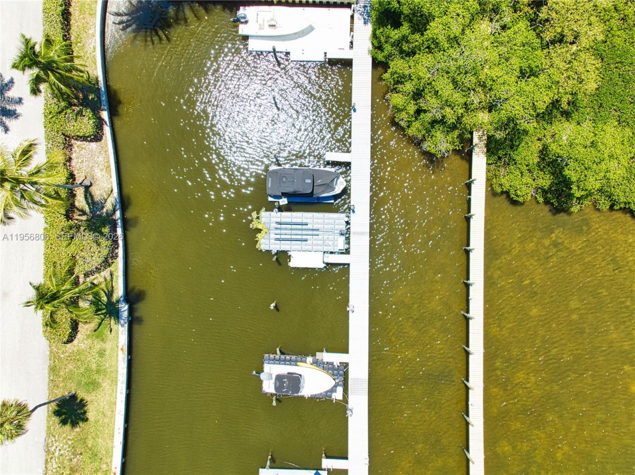 123 S Sewalls Point Rd, Sewalls Point, FL 34996 Photo