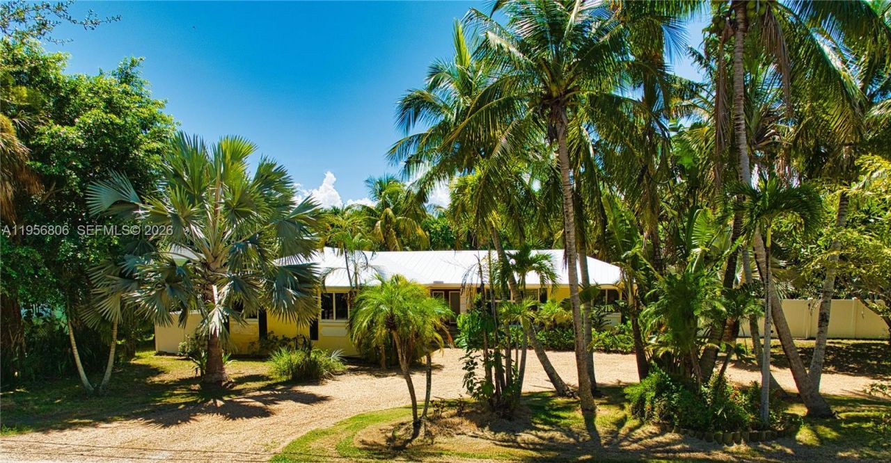 123 S Sewalls Point Rd, Sewalls Point, FL 34996 Photo