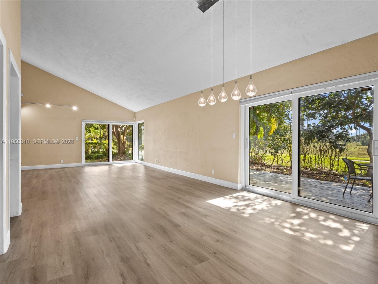 3400 Cherry Garden Cir , Unit 156, Lauderhill, FL 33319 Photo