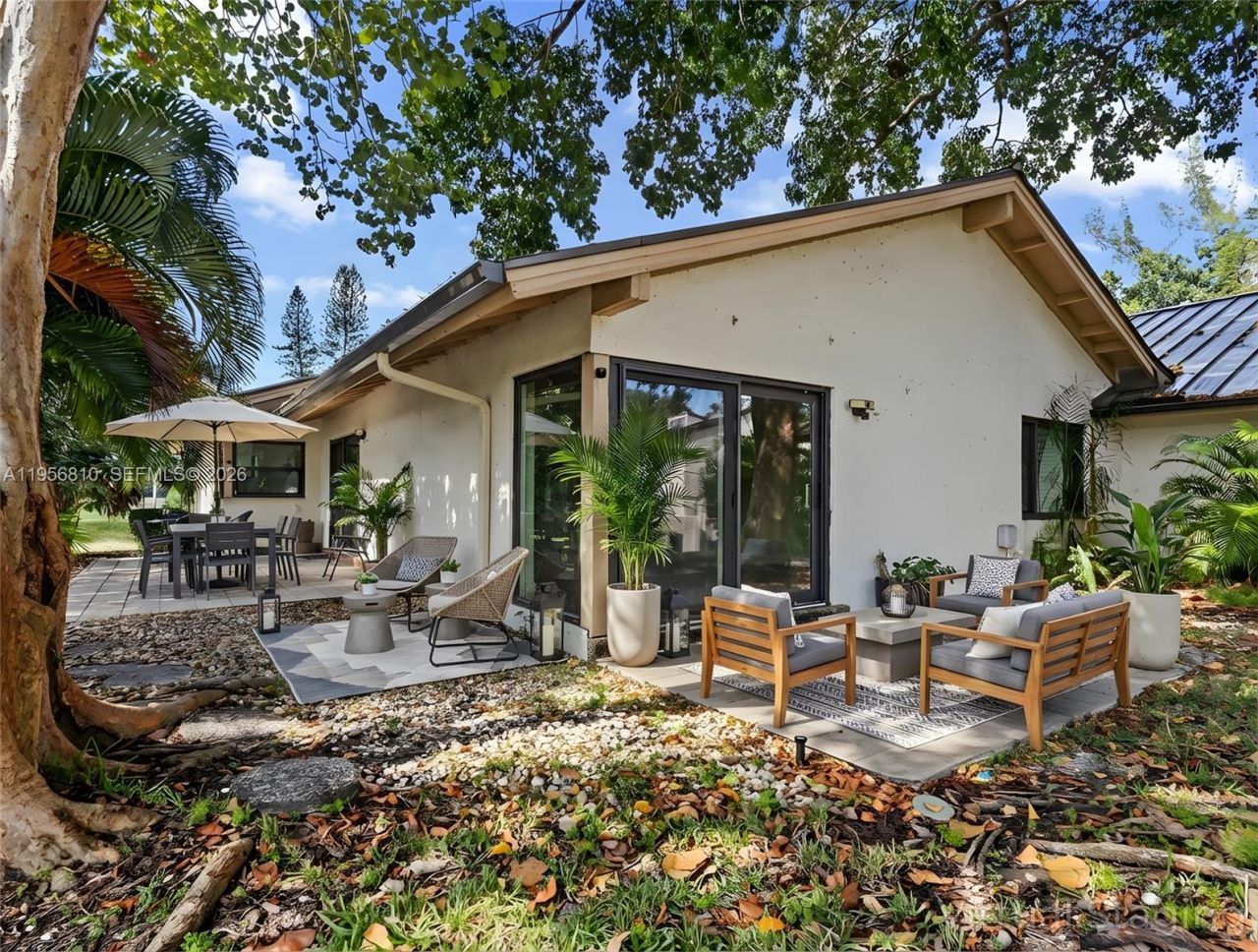 3400 Cherry Garden Cir , Unit 156, Lauderhill, FL 33319 Photo