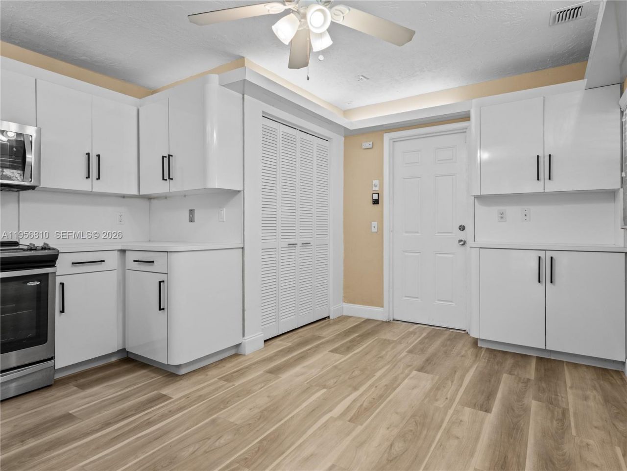 3400 Cherry Garden Cir , Unit 156, Lauderhill, FL 33319 Photo