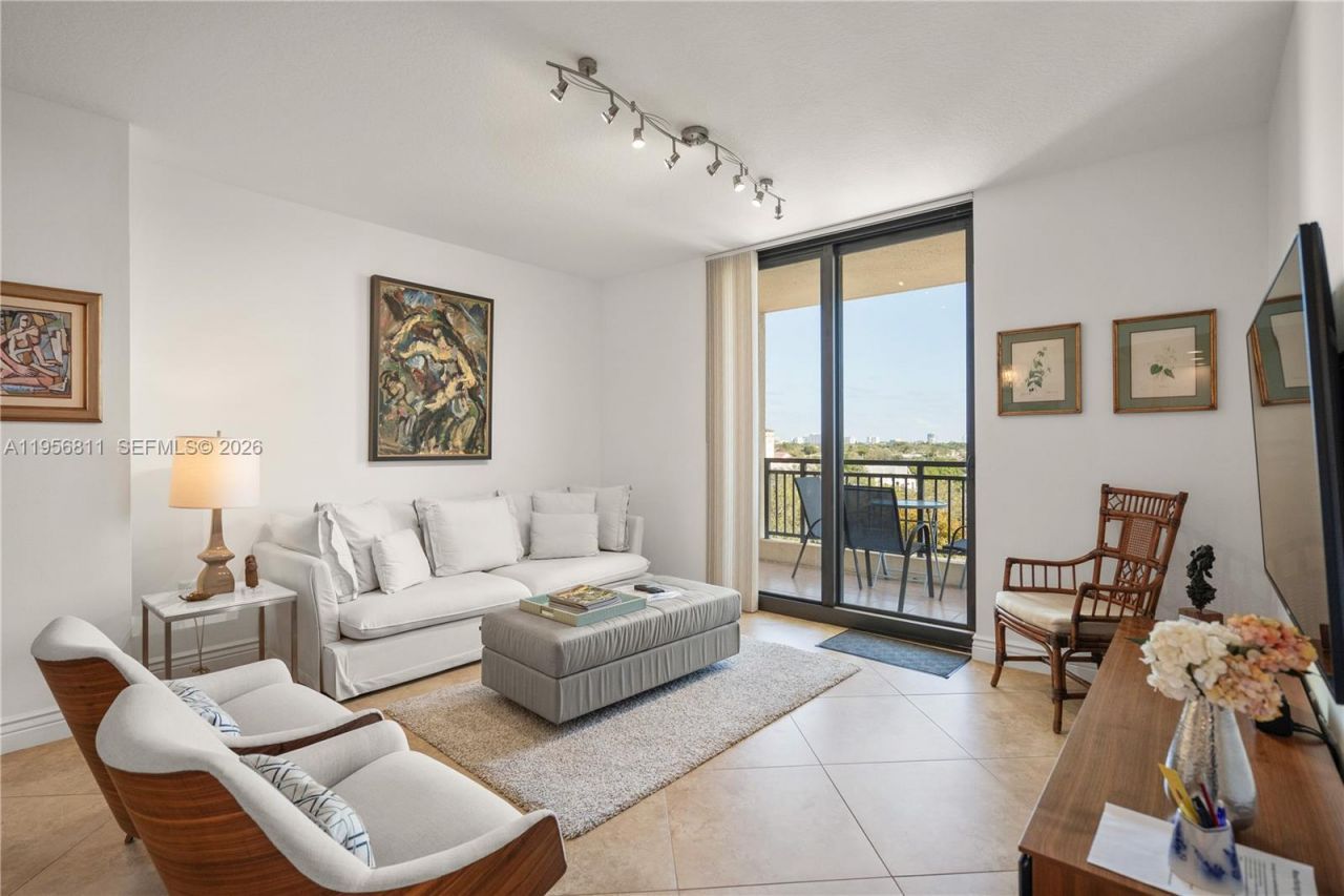 Please Call For Address, Unit 718, Fort Lauderdale, FL 33301 Photo