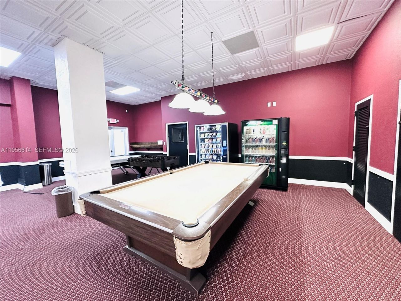 230 174th St, Unit 410, Sunny Isles Beach, FL 33160 Photo