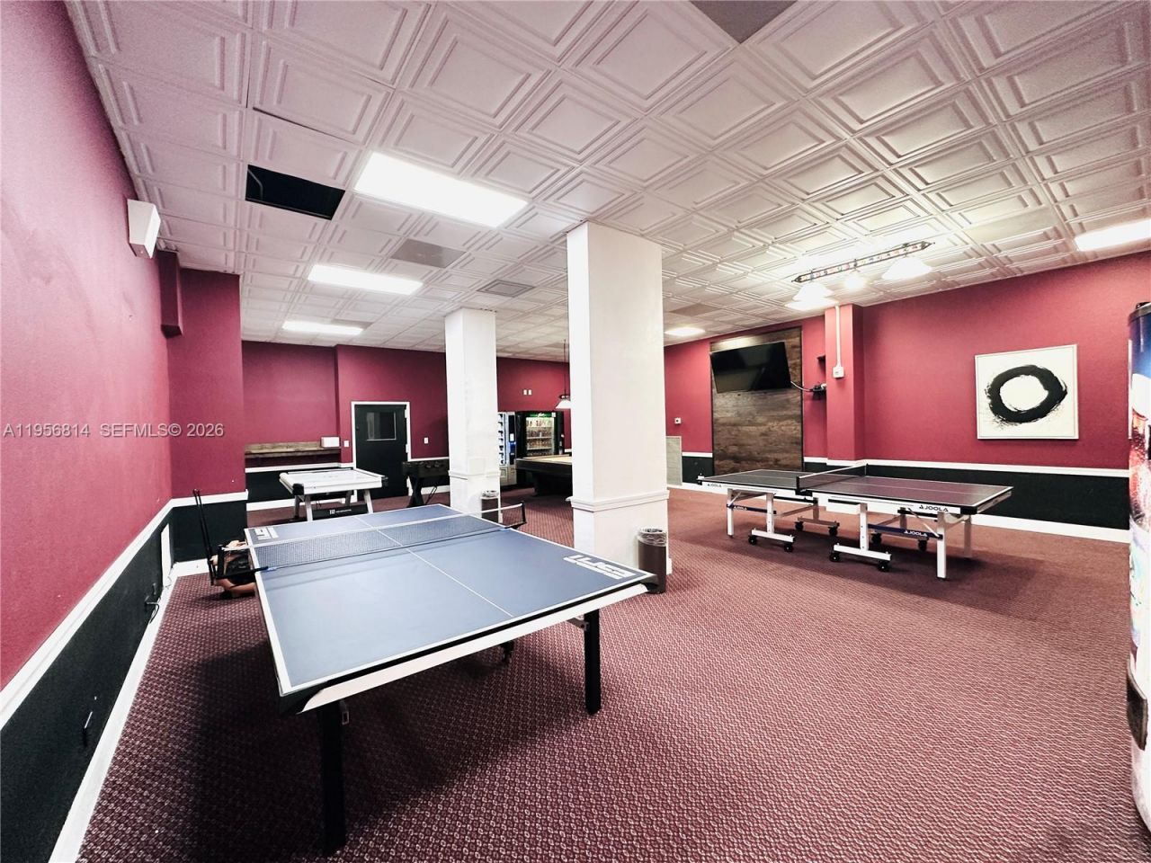 230 174th St, Unit 410, Sunny Isles Beach, FL 33160 Photo