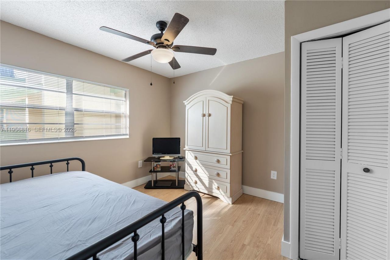 4110 NW 88th Ave, Unit 205, Coral Springs, FL 33065 Photo