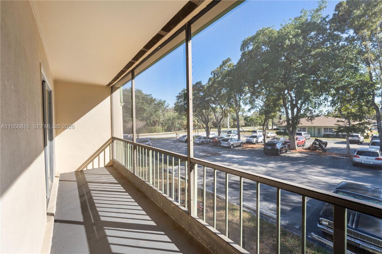 4110 NW 88th Ave, Unit 205, Coral Springs, FL 33065 Photo