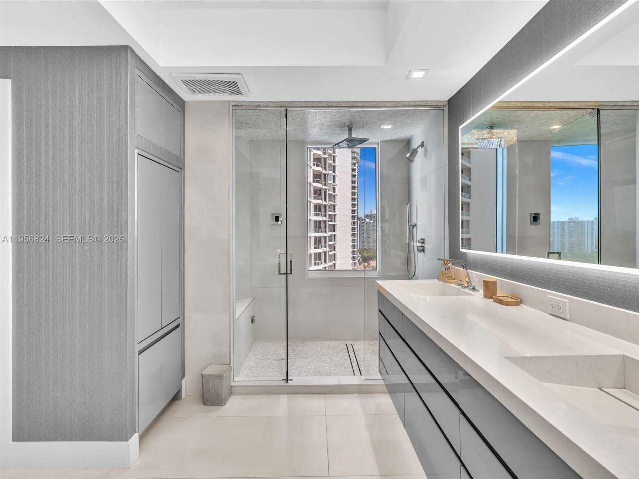 21200 Point Pl, Unit 1503 S.E C, Aventura, FL 33180 Photo