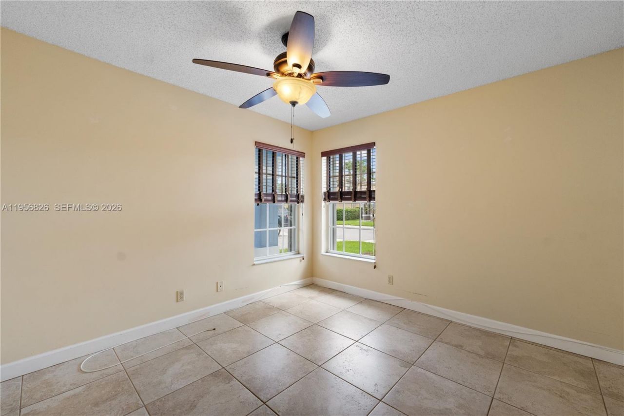 2707 Pinewood Ct, Unit 2707, Davie, FL 33328 Photo