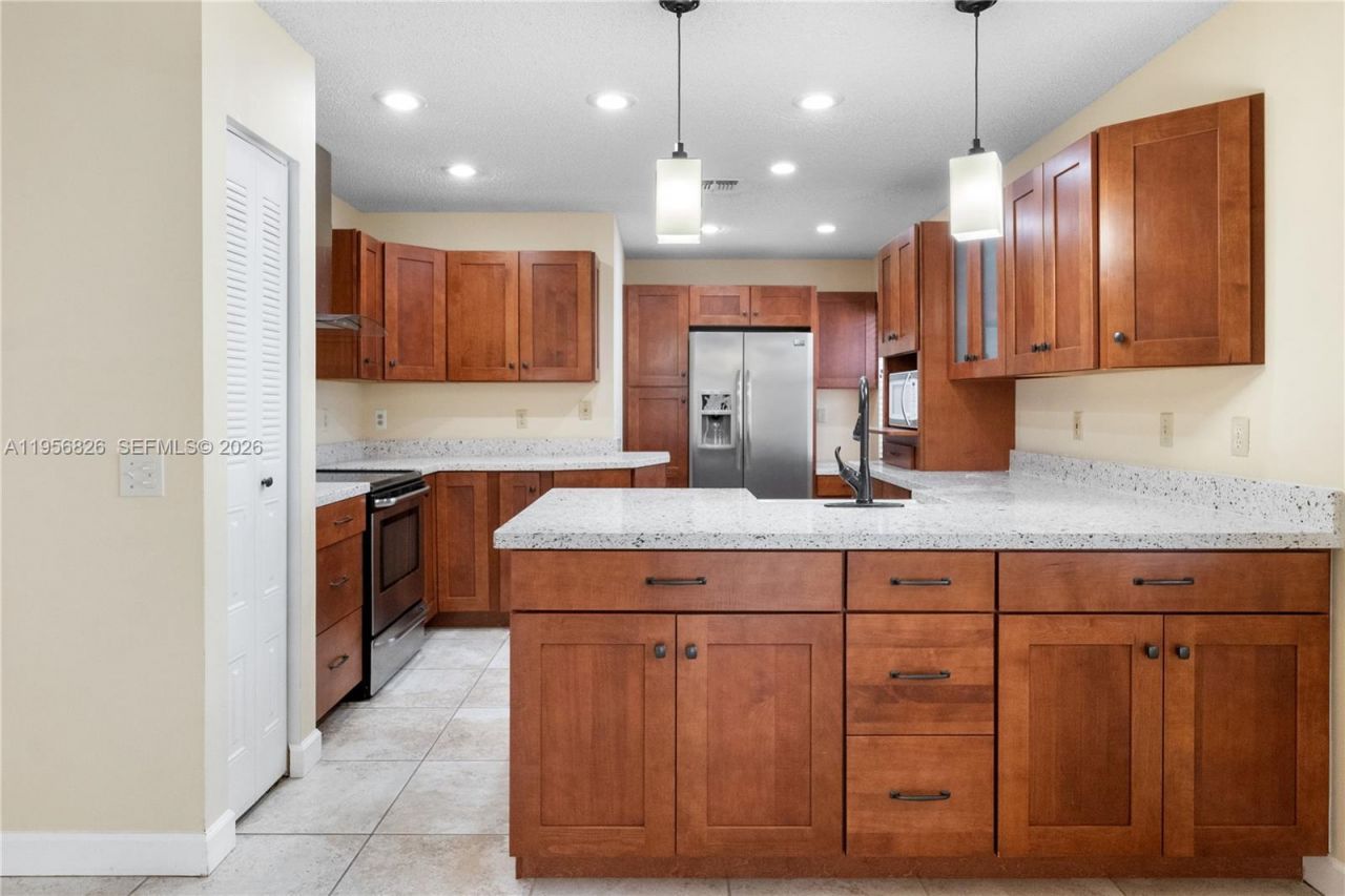 2707 Pinewood Ct, Unit 2707, Davie, FL 33328 Photo