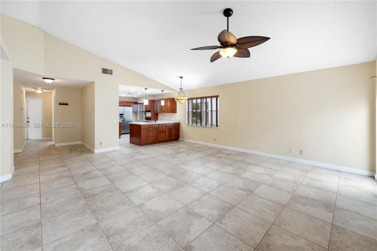 2707 Pinewood Ct, Unit 2707, Davie, FL 33328 Photo
