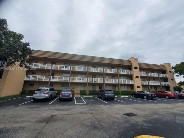9360 Sunrise Lakes Blvd , Unit 102, Sunrise, FL 33322