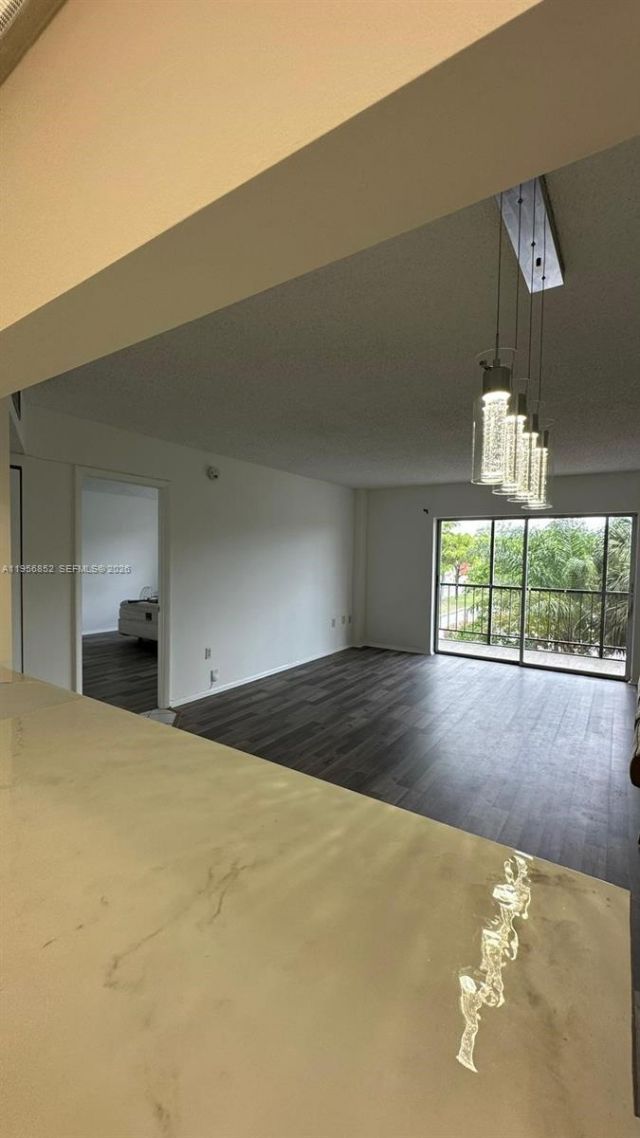 4174 Inverrary Dr, Unit 311, Lauderhill, FL 33319 Photo