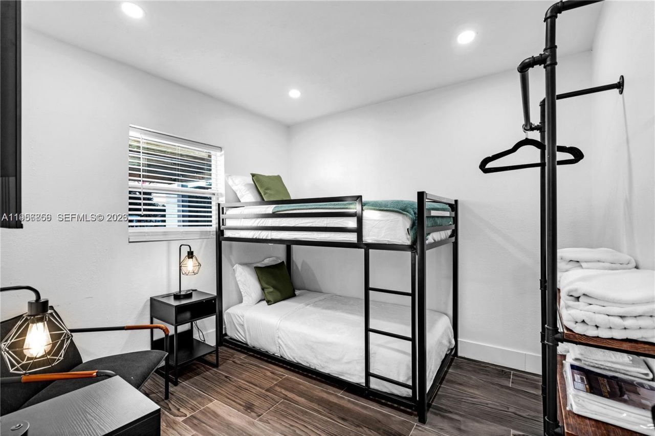 6661 Freedom St , Hollywood, FL 33024 Photo