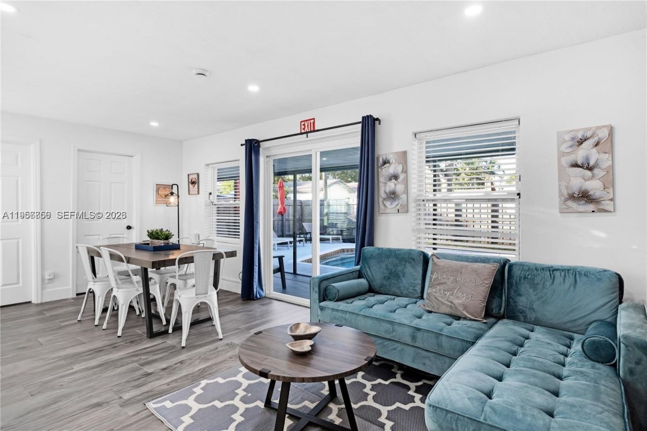 6661 Freedom St , Hollywood, FL 33024 Photo