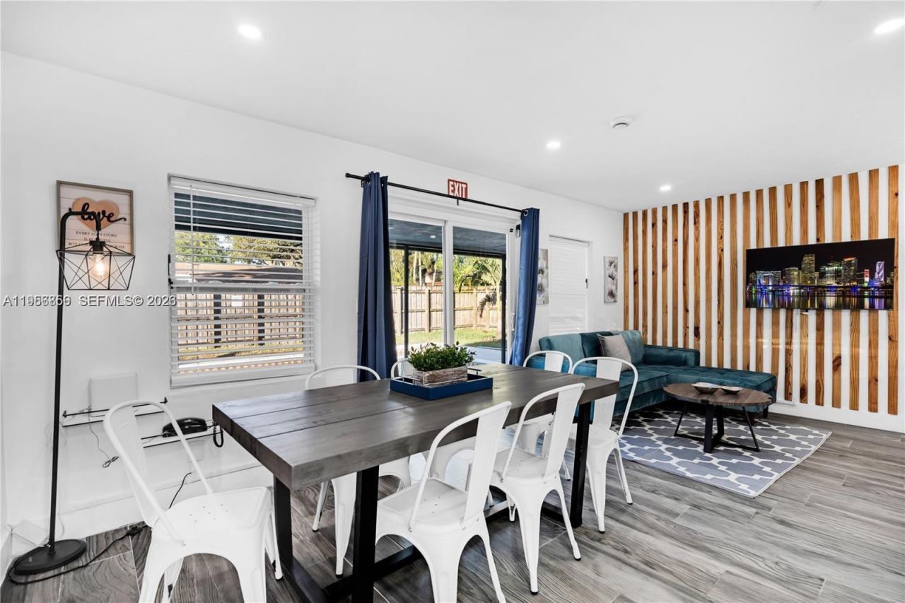 6661 Freedom St , Hollywood, FL 33024 Photo